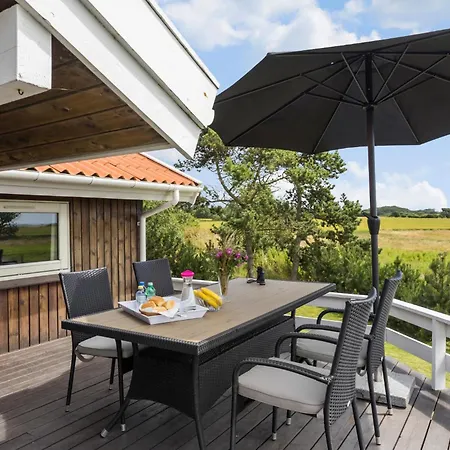 Gorgeous In With House Sea View Feriehus