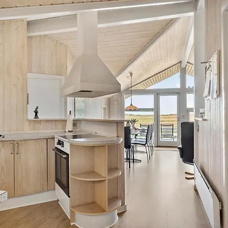 Stunning In With Sauna Humble