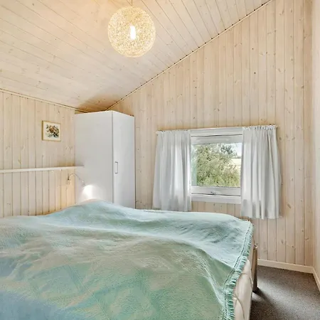Holiday home Stunning In With Sauna *